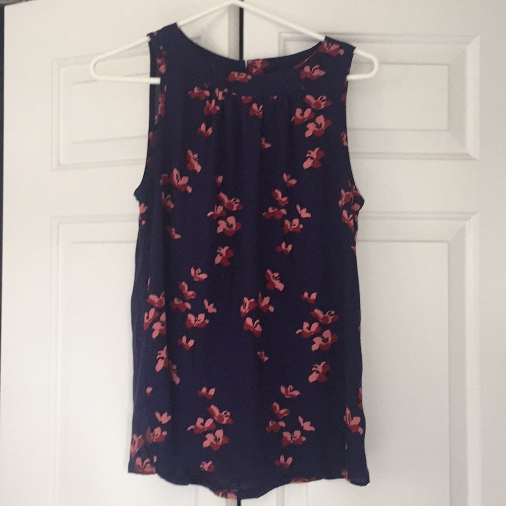 Loft mixed media top